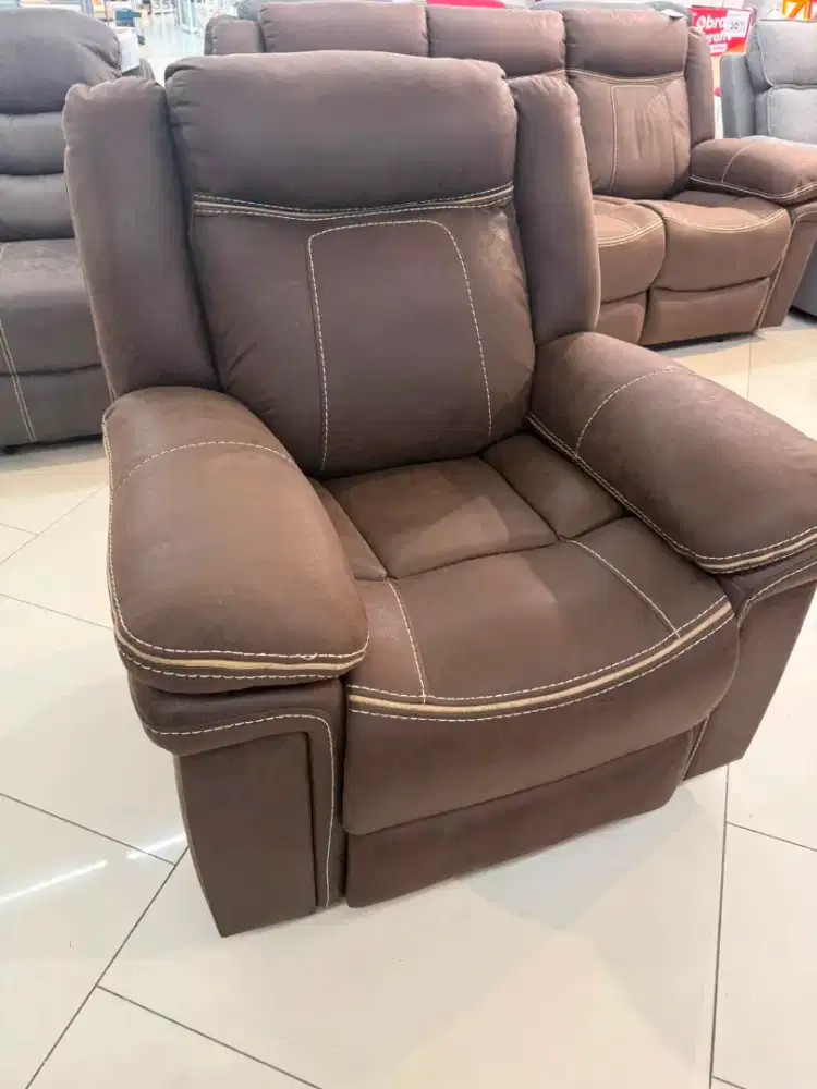 Jual  sofa tdk terpakai