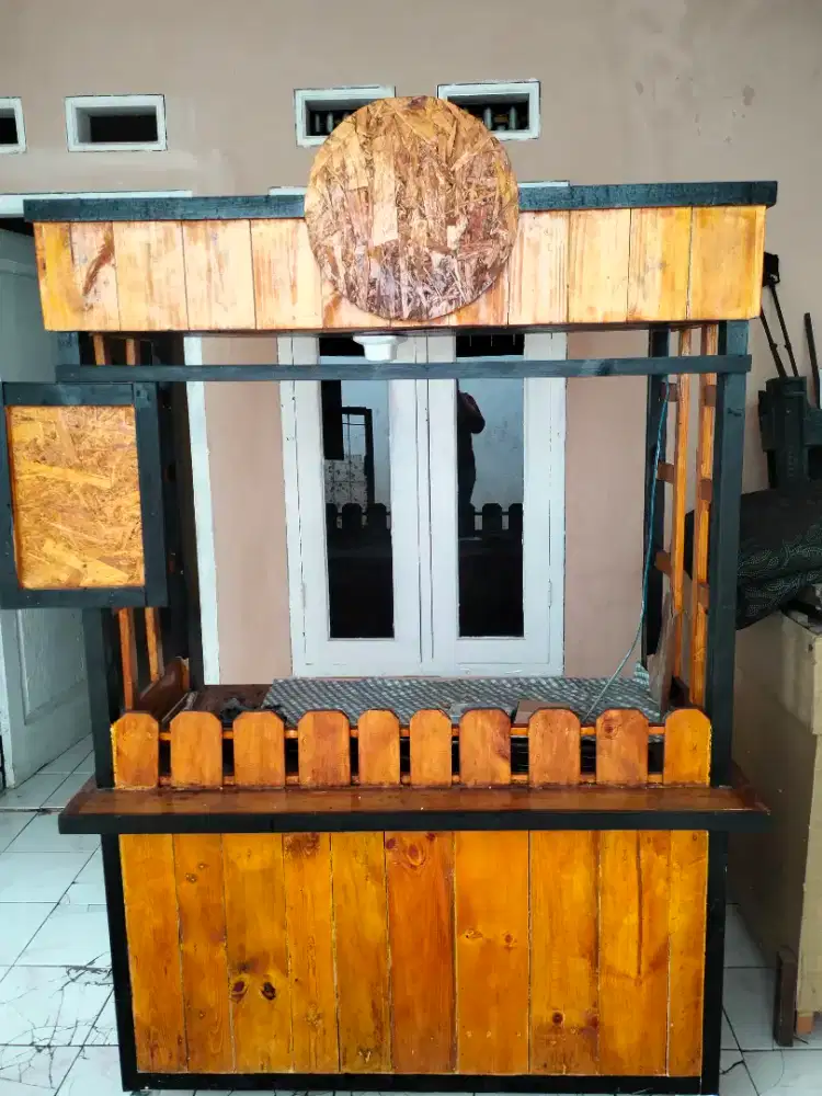 Gerobak jati Belanda