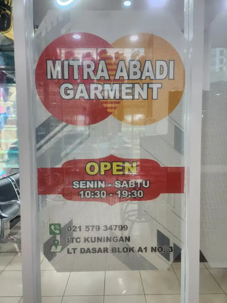 LOWONGAN KERJA: ADMIN & MARKETING