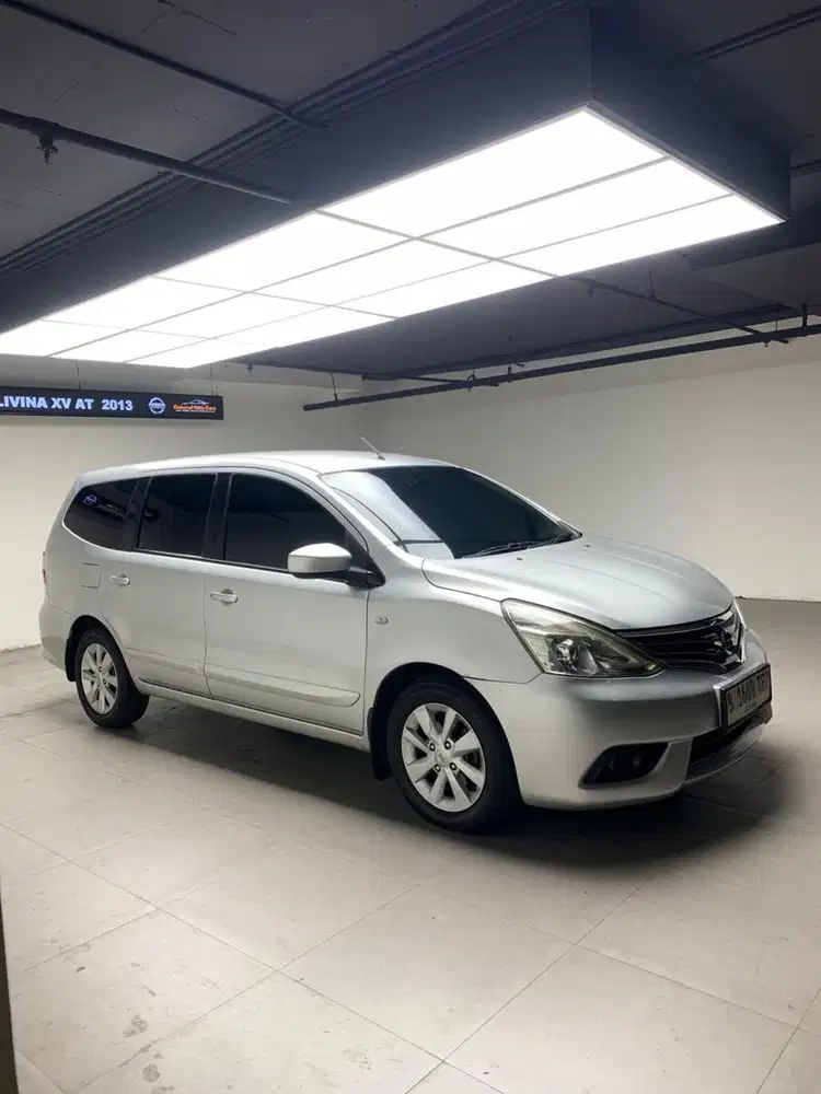 Nissan Grand Livina 1.5  Xv A/T 2013