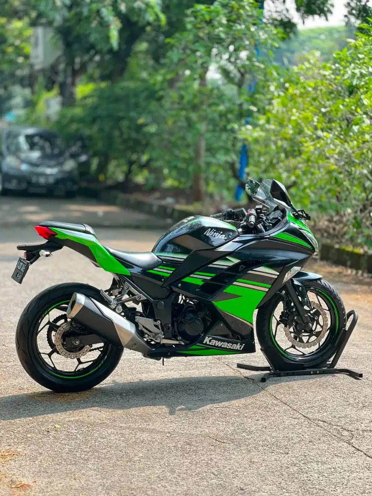 SIAP GAS! KAWASAKI NINJA 250 FI OLD HIJAU 2016 KM LOW PAJAK ON MULUS