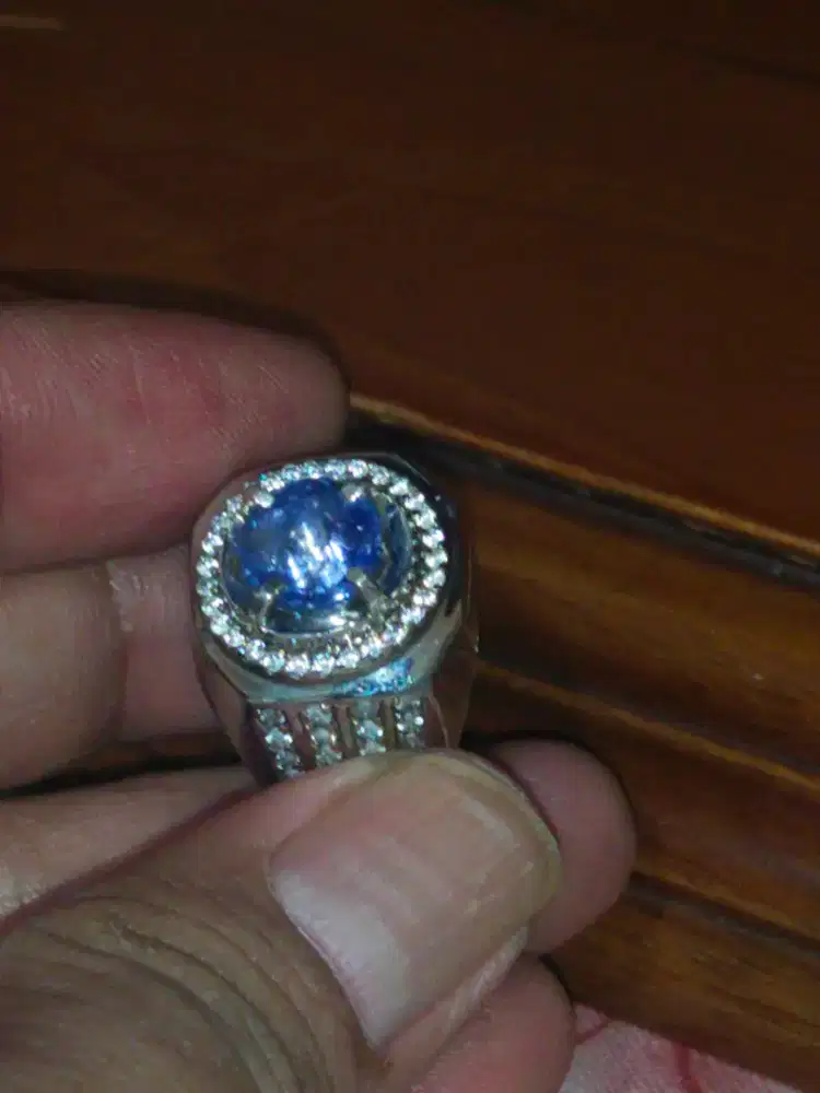 Blu safir 2,5 krat memo ada
