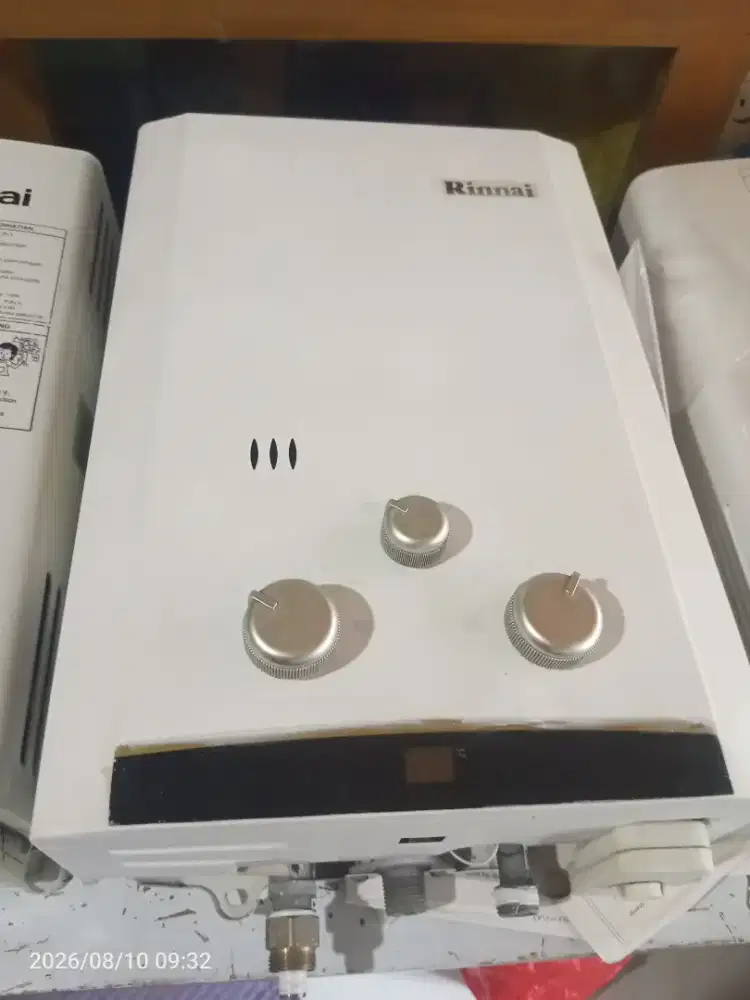 Water heater gas