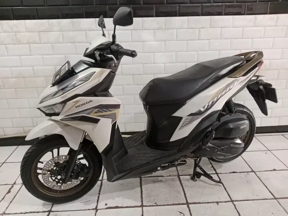 Honda Vario gen 2 2022 lengkap bagus