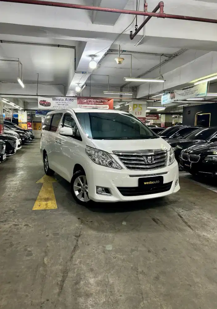 Toyota Alphard 3.5 Q ATPM 2015 nik 2014 Like New 2013