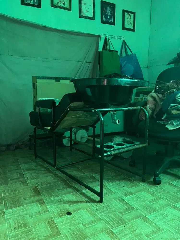 Di jual bak keramas salon