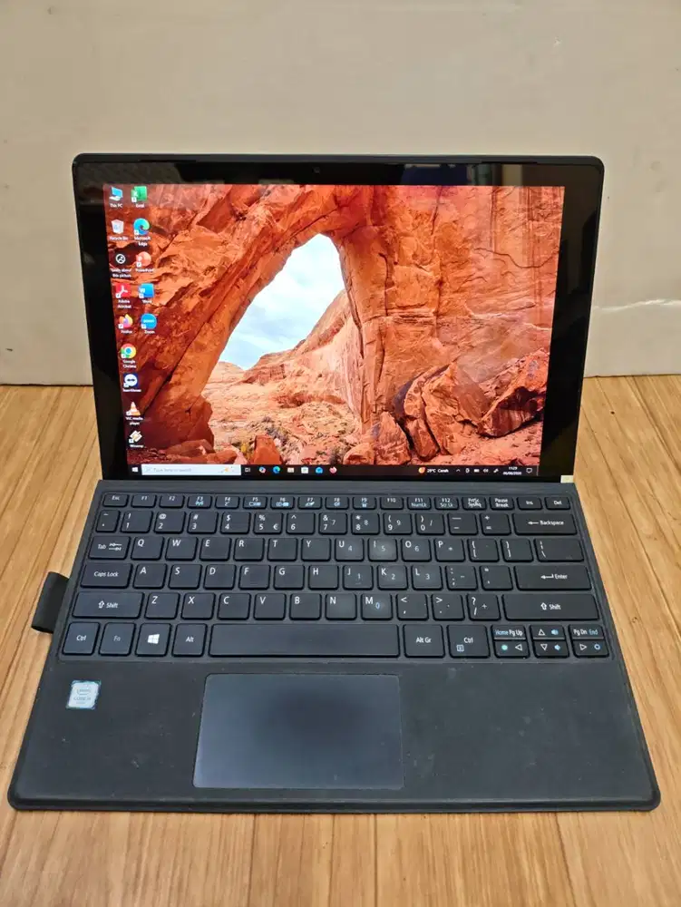Acer Switch Alpha 12 – RAM 4GB | SSD 256GB | Touchscreen | 2-in-1 Lapt