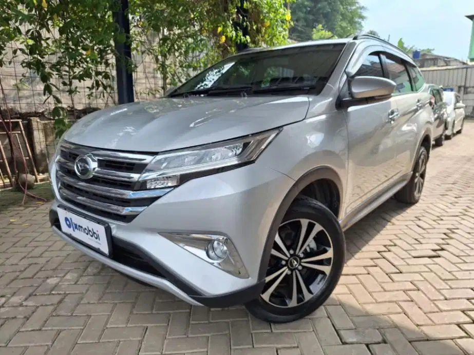 Daihatsu Terios 1.5 R Bensin-AT 2022 Silver
