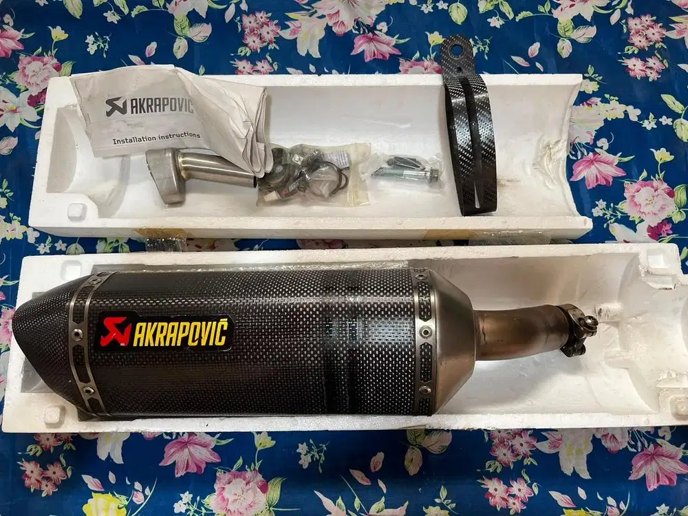 Knalpot Akrapovic Slip On Original Ninja 250