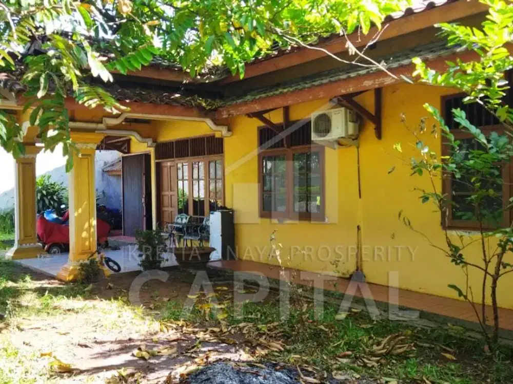 RUMAH LOKASI STRATEGIS DEKAT TOL JATIWARNA DI KOMPLEK BULOG JATI MELATI BEKASI