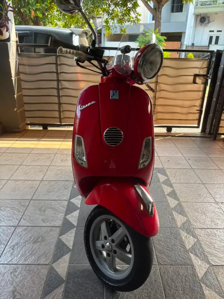Vespa LXV 150 3vie 2013