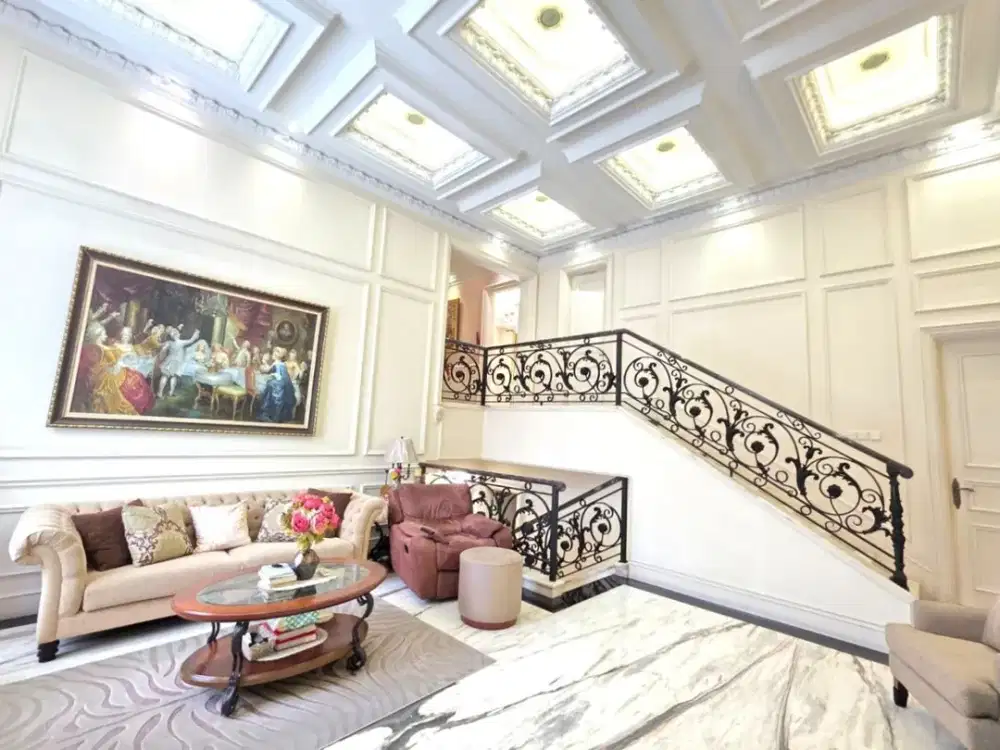Rumah full renoved 14x22 310m Cluster Palm Spring JGC Jakarta Garden City