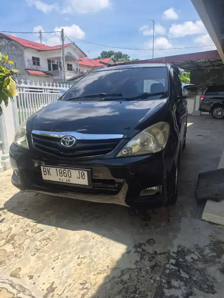Kijang innova e+ diesel