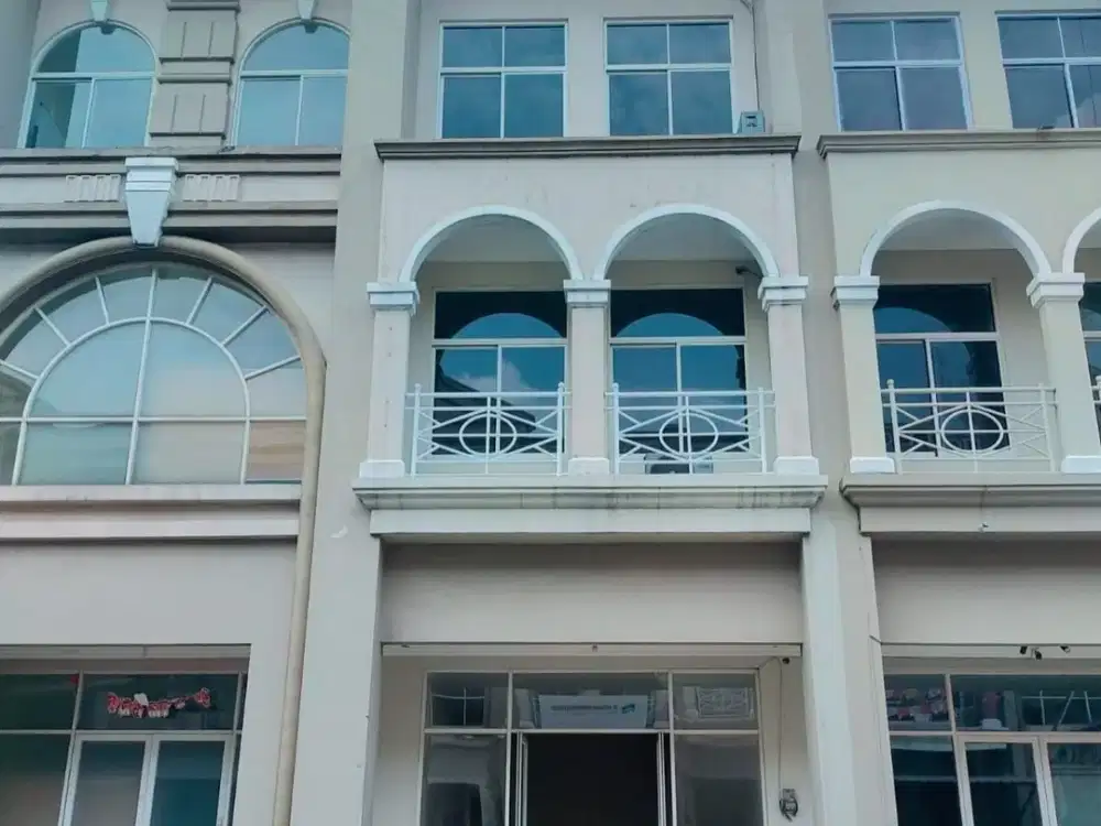 di Sewakan 1 unit Ruko di Ruko RSA Grand Galaxy City