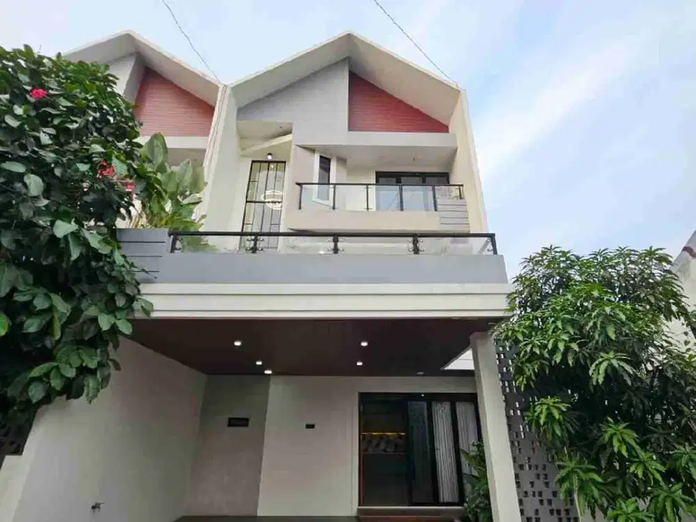 JARANG ADA‼Rumah Baru scandinavian 3,5 Lantai
Kahfi 1 Jagakarsa, Jakarta Selatan