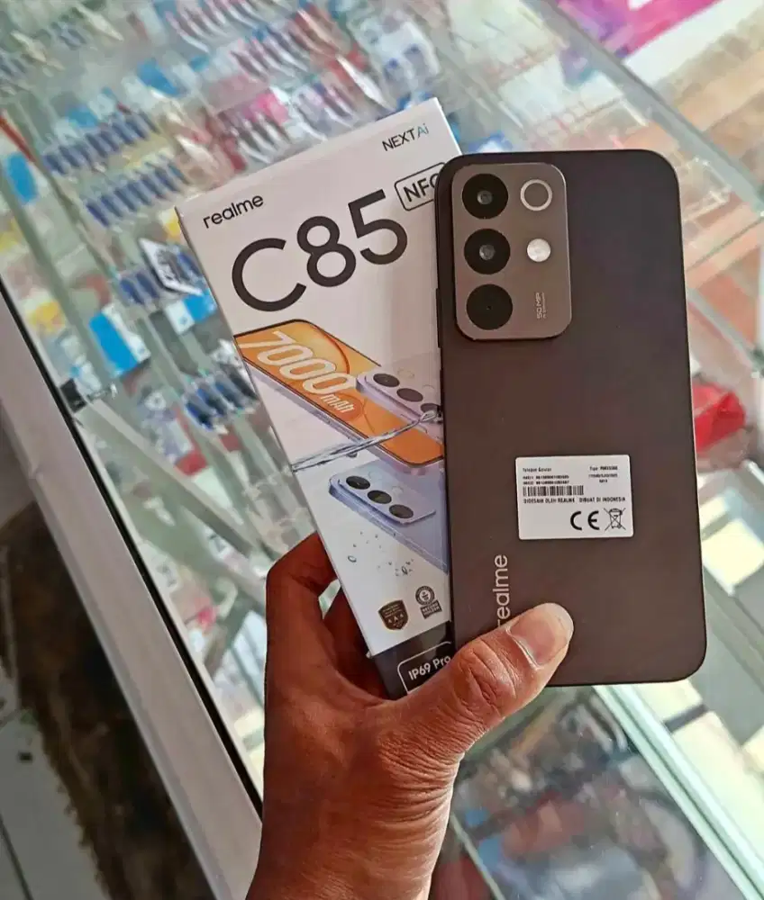 KREDIT REALME C85