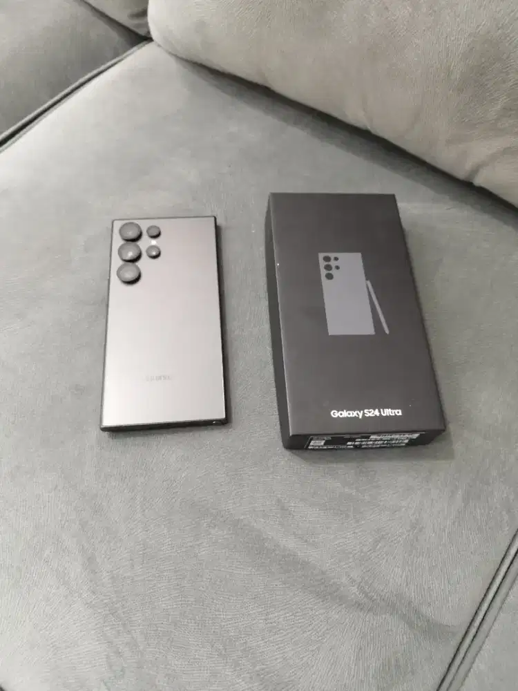 Samsung S24 ultra 12/256gb