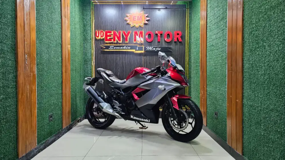 UD ENY MOTOR - Kawasaki Ninja 250 Mono thn 2018 super