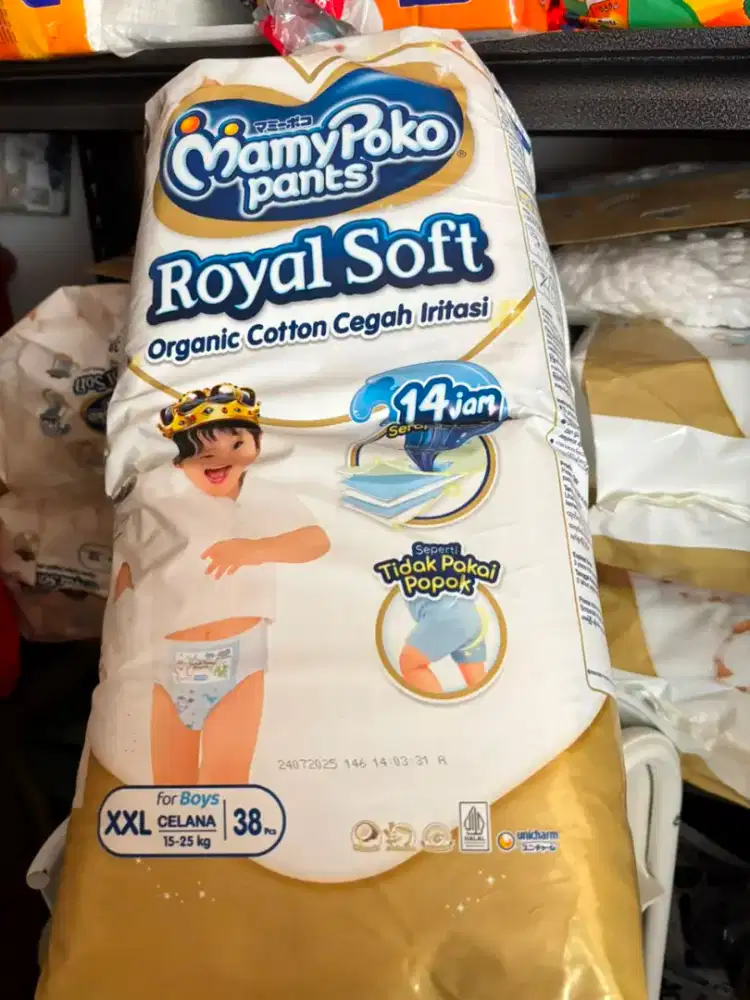 MamyPoko Royal Soft XXL Boys 38 pcs – 8 Pack Borongan