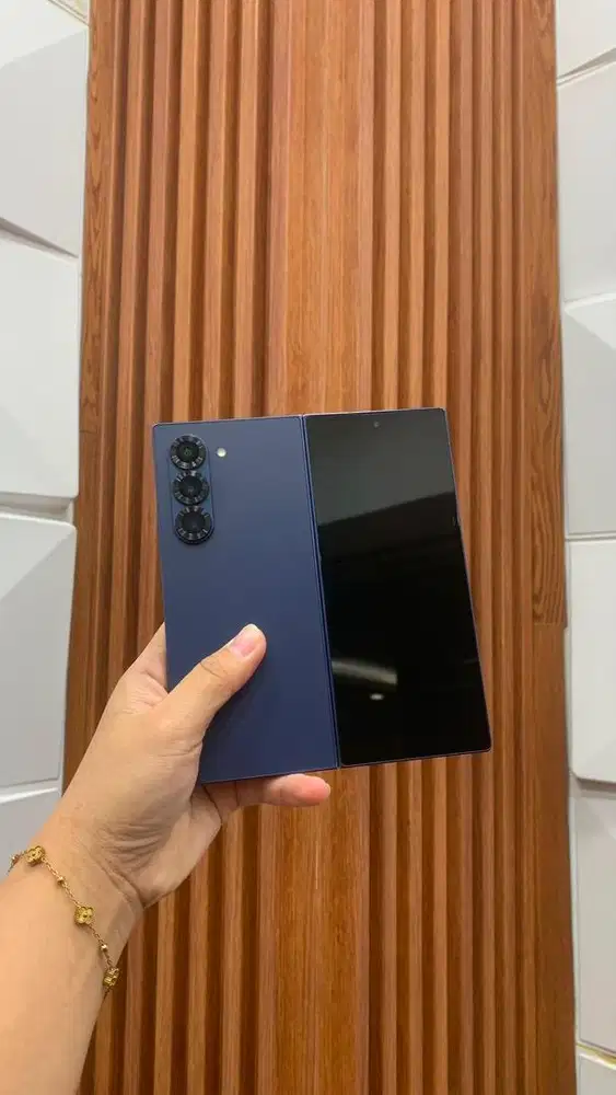 Samsung Z Fold 6 512GB Sein Indonesia
