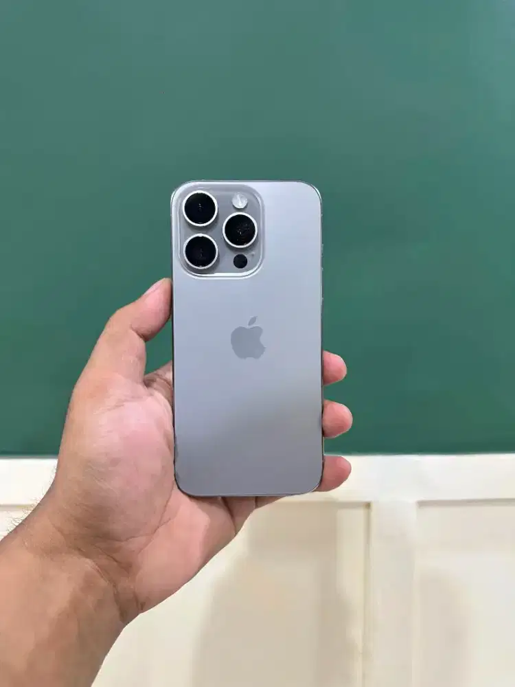 iPhone 15 Pro 256gh all oprator