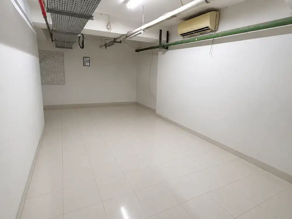 Sewa Commercial Space – Lokasi Strategis Dekat Stasiun UI
