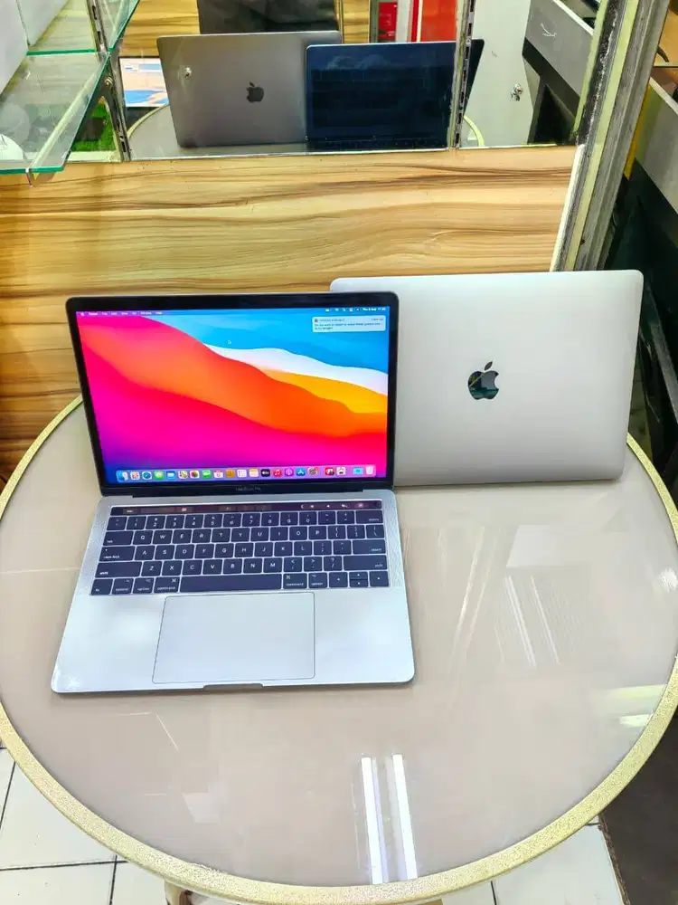 LAPTOP GAMING EDITING MACBOOK PRO 2017 I5 16/512 13 INCH *RDC