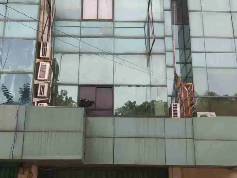 Jual Ruko 4 Lantai Semi Furnished Di Sunter Utara