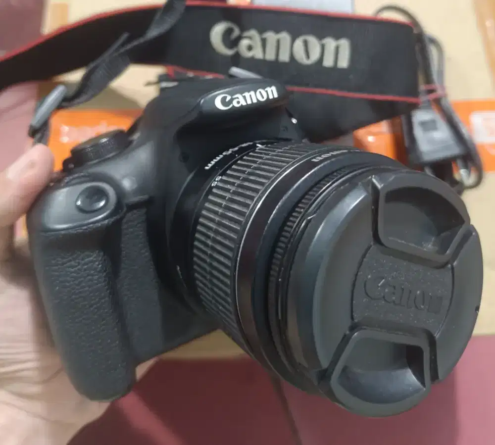 Canon EOS 1200D