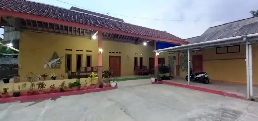 RUMAH DIJUAL NEGO di Kemuning Karanganyar, Daerah Wisata