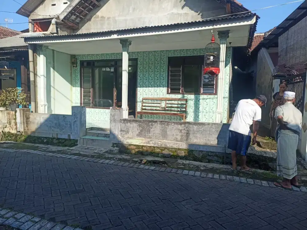 Dijual Rumah Siap Huni di Purwodadi Kab Pasuruan Row Jalan Lebar