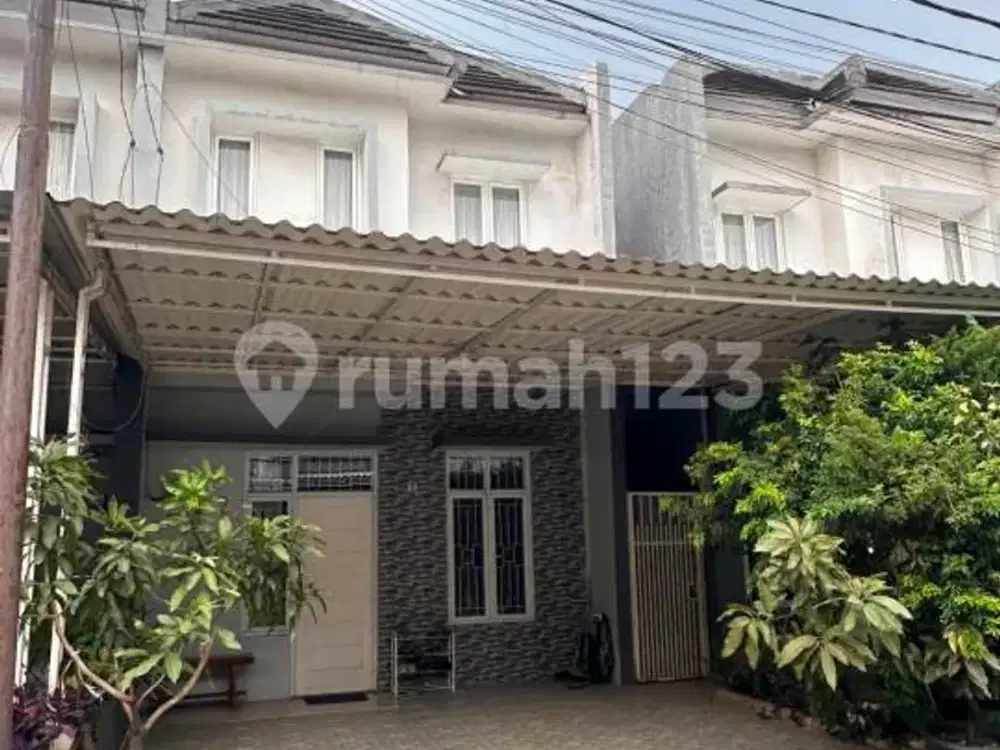 Dijual Rumah Bagus Lokasi Strategis Adipati Residence Bintaro