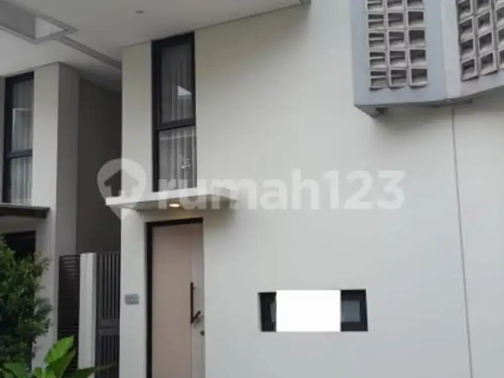 Dijual Rumah 3 Lantai Bagus Siap Huni di V Townhouse Bintaro