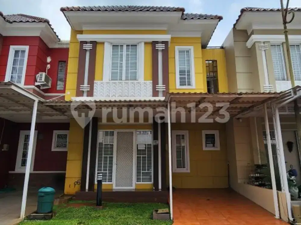 Dijual Rumah Sudah Full Renov, Semi Furnish SHM Hadap Selatan Malibu Village Gading Serpong