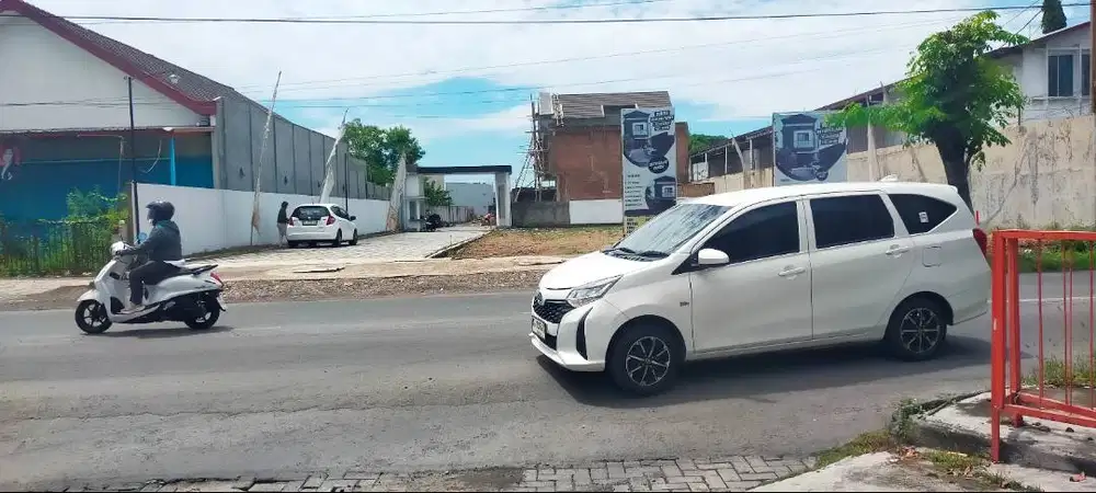Jual Tanah Kavling Tepi Jln Raya di Solo Baru. Bebas Banjir