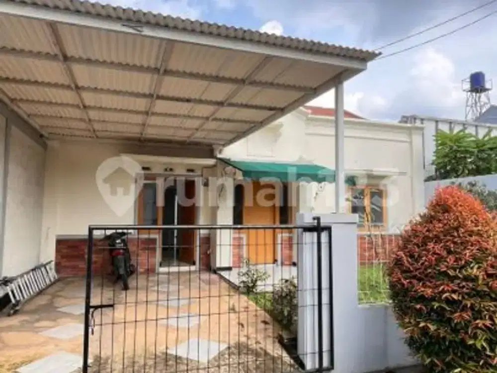 Dijual Rumah 4 KT 2 Lantai (10X18) SHM Siap Huni di Graha Bintaro