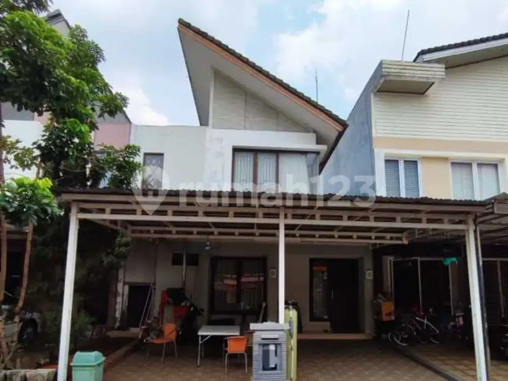 Dijual Rumah Bagus 2 Lantai (8X16) Serenade Lake Gading Serpong