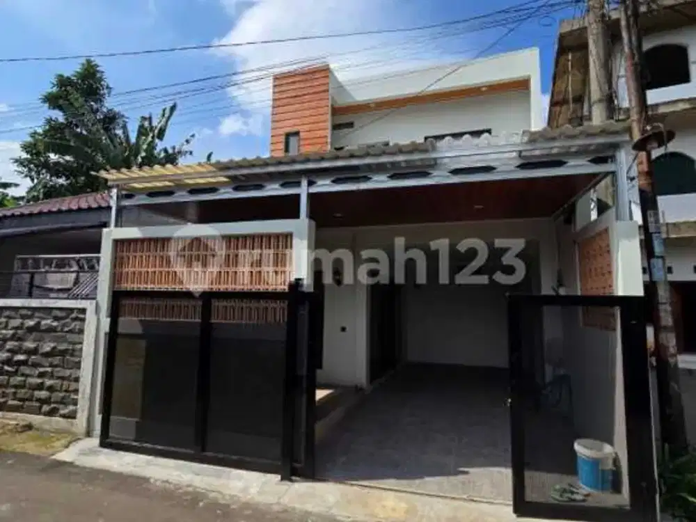 Dijual Rumah Asri Siap Huni Strategis Dekat Pintu Tol di Bintaro Cikini