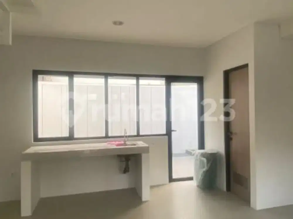 Disewakan Rumah 2 Lantai 3 KT Park Serpong Cityzen