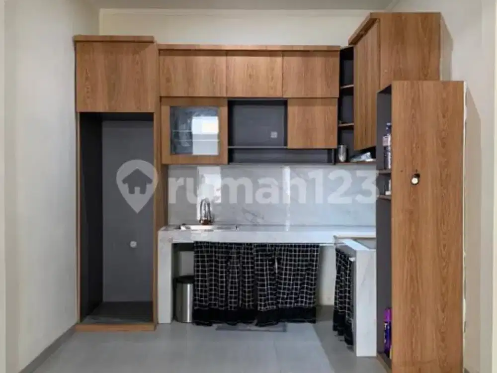 Disewakan Rumah 2 Lantai 3 KT di Fortune Height Graha Raya