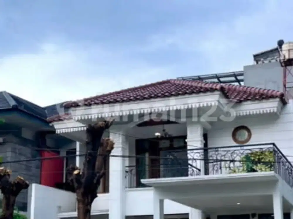 Disewakan Gedung Semi Furnish di Pinang Pondok Indah