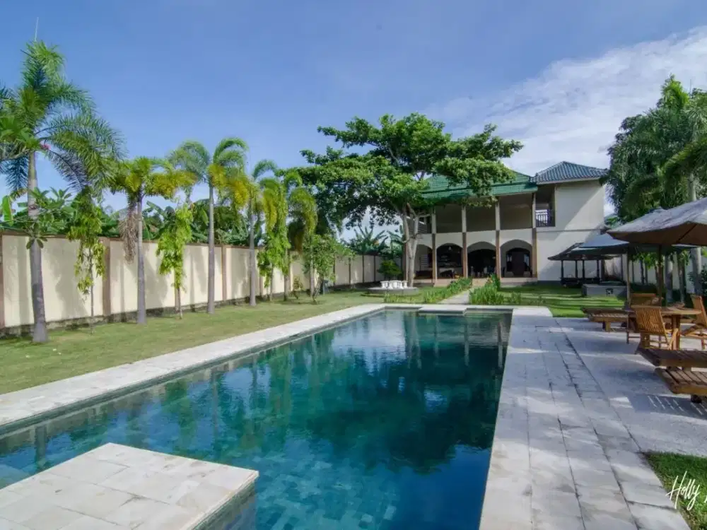 Dijual Private Villa di Montong