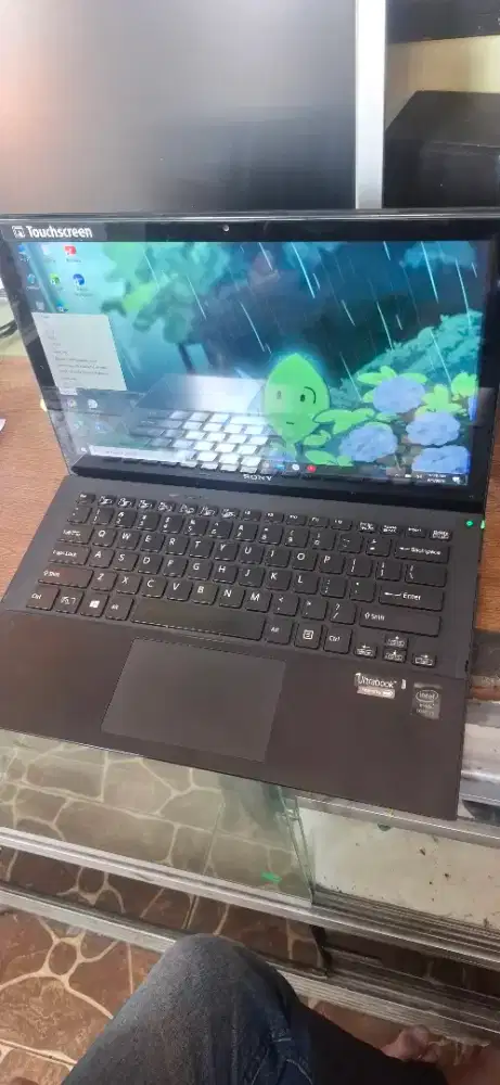 Laptop sony vaio layar sentuh
