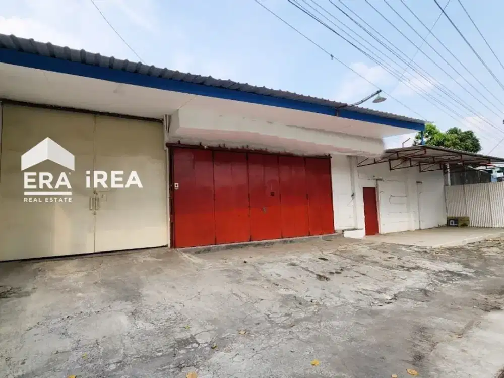 TOKO + RUMAH + GUDANG DIJUAL DI SOLO TIMUR DEKAT TOLL GONDANGREJO