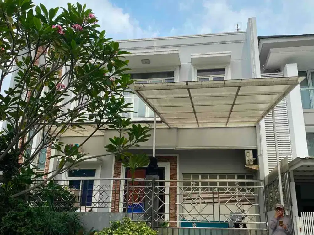 Hunian Cantik Siap Huni, Dengan Lingkungan Nyaman Berlokasi Di Cluster Sapphire Gading Serpong
