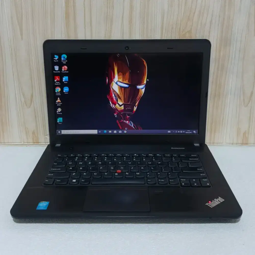 Lenovo thinkoad E440 Dual VGA Nvidia core.i7 Ram8GB/hdd500GB bogor