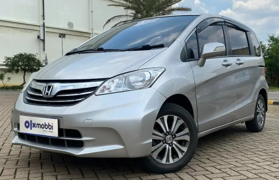 TDP 6, JT Honda Freed 1.5 S Bensin-AT Abu 2013