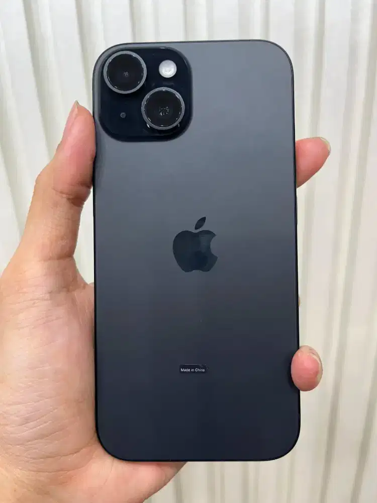 iPhone 15 256gb black (iBox)