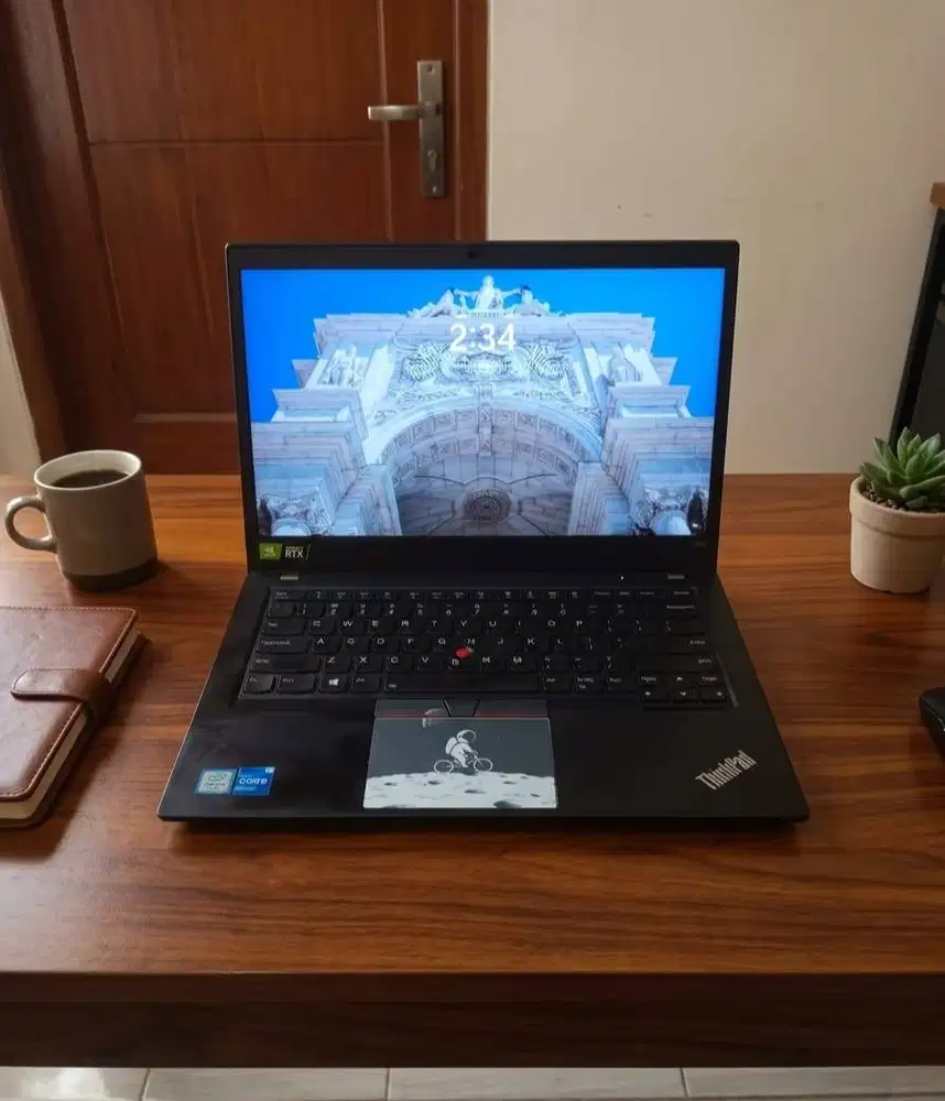Thinkpad T490 Intel Core i5 RAM 16GB / SSD 256GB Bekas Berkualitas