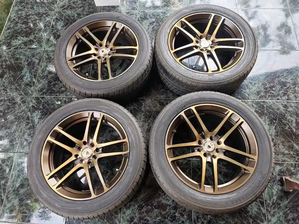 Velg r17 + ban Yokohama tebal di Parung